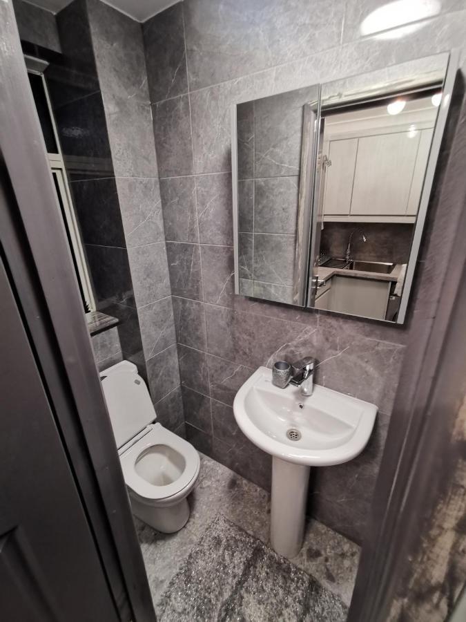 Palaz 2 - 2 Bedroom Flat Едмънтън Екстериор снимка